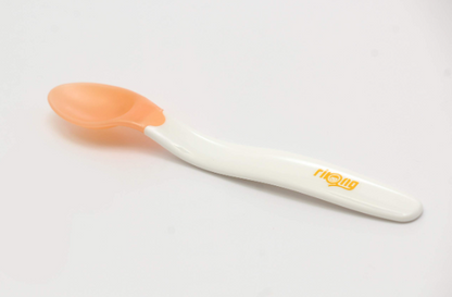 Color-Changing Baby Feeding Spoon – Heat-Sensitive Safety Spoon