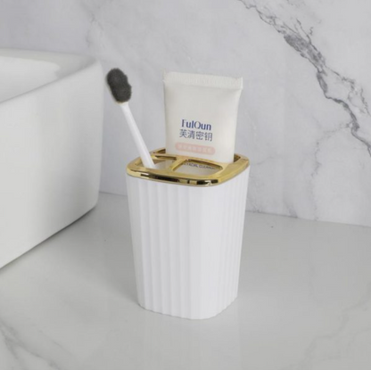 6-Piece Bathroom Accessory Set – Elegant Golden Line Edition