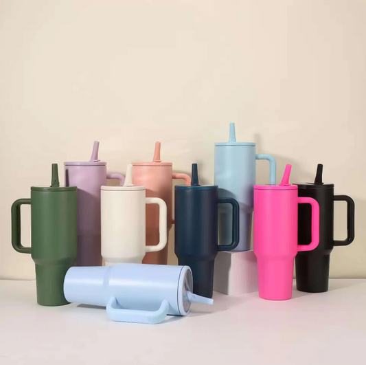 1200ML Insulated Stainless Steel Tumbler with Silicone Straw and Handle – Double-Wall Vacuum Flask with Straw and Leak-Proof Lid