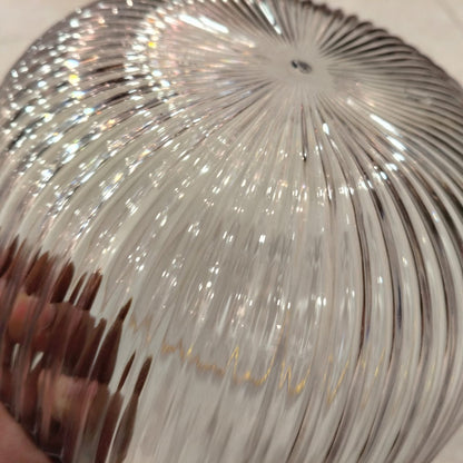 Elegant Acrylic Ribbed Fruit Bowl – Gold-Trimmed Serving Dish