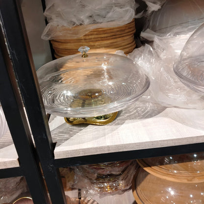 Cake Dish with Golden Stand – Luxury Tiered Dessert Display